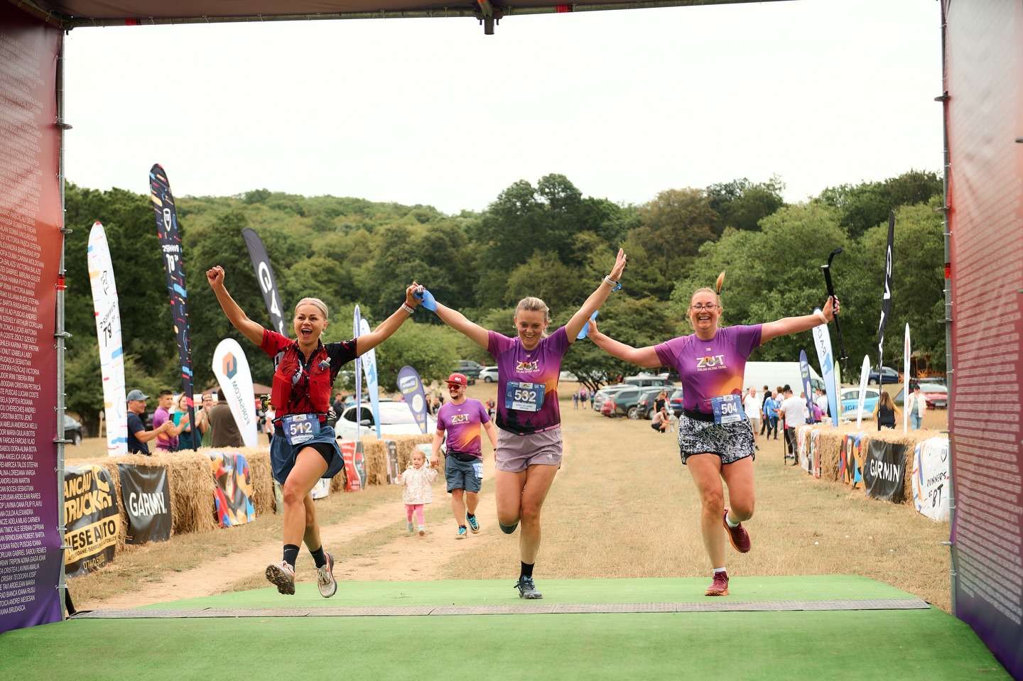 La Zalău Ultra Trail nu există un singur tip de alergător.
Există:
🟡 cel care vrea să vadă până unde poate duce limitele
🟡 cel care vrea o aventură lungă
🟡 cel care caută un nou record personal
🟡 cel care vrea prima lui cursă trail
🟡 cel care vine pentru atmosferă și prieteni
Indiferent cine ești — există o linie de start pentru tine.
Scrie în comentarii:
Tu ce fel de alergător ești?
📍 Ne vedem la start la ZUT 2026 powered by EGOinteriors
🌐 Detalii & înscrieri: www.zut.run
📅 10–12 iulie 2026
-
At Zalău Ultra Trail, there isn’t just one type of runner.
There are:
🟡 the one who wants to see how far they can push their limits
🟡 the one looking for a long adventure
🟡 the one chasing a new personal record
🟡 the one running their first trail race
🟡 the one who comes for the atmosphere and friends
No matter who you are — there’s a starting line for you.
Write in the comments:
What kind of runner are you?
📍 See you at the start line at ZUT 2026 powered by EGOinteriors
🌐 Details & registration: www.zut.run
📅 July 10–12, 2026