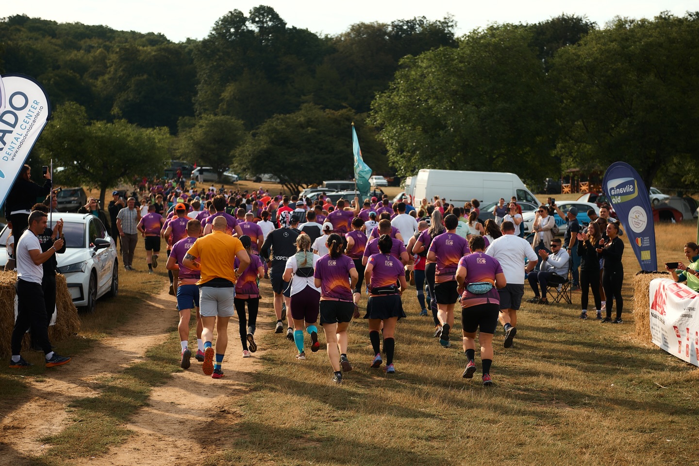 La Zalău Ultra Trail nu există un singur tip de alergător.
Există:
🟡 cel care vrea să vadă până unde poate duce limitele
🟡 cel care vrea o aventură lungă
🟡 cel care caută un nou record personal
🟡 cel care vrea prima lui cursă trail
🟡 cel care vine pentru atmosferă și prieteni
Indiferent cine ești — există o linie de start pentru tine.
Scrie în comentarii:
Tu ce fel de alergător ești?
📍 Ne vedem la start la ZUT 2026 powered by EGOinteriors
🌐 Detalii & înscrieri: www.zut.run
📅 10–12 iulie 2026
-
At Zalău Ultra Trail, there isn’t just one type of runner.
There are:
🟡 the one who wants to see how far they can push their limits
🟡 the one looking for a long adventure
🟡 the one chasing a new personal record
🟡 the one running their first trail race
🟡 the one who comes for the atmosphere and friends
No matter who you are — there’s a starting line for you.
Write in the comments:
What kind of runner are you?
📍 See you at the start line at ZUT 2026 powered by EGOinteriors
🌐 Details & registration: www.zut.run
📅 July 10–12, 2026