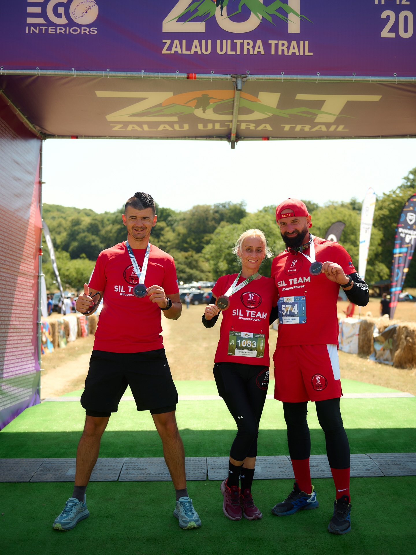 Fericirea din ziua cursei nu se explică. Se simte. 💚
Zâmbete la start, adrenalină pe traseu, emoții la finish — toate într-un vibe pozitiv care te ține zile întregi după.
ZUT 2025 powered by EgoInteriors a fost doar un preview… ⚡
Ce urmează? Va fi la un alt nivel.
🔥 Zalău Ultra Trail 2026 powered by EgoInteriors
📅 10–12 iulie 2026
Ne revedem acolo unde energia e de neegalat și fiecare pas spune o poveste.
💻 Înscrieri aici: https://zut.run
-
The happiness of race day can’t be explained. It has to be felt. 💚
Smiles at the start, adrenaline on the course, emotions at the finish — all wrapped in a positive vibe that stays with you for days.
ZUT 2025 powered by EgoInteriors was just a preview… ⚡
What’s coming next? A whole new level.
🔥 Zalău Ultra Trail 2026 powered by EgoInteriors
📅 July 10–12, 2026
We’ll meet again where the energy is unmatched and every step tells a story.
💻 Register here: https://zut.run